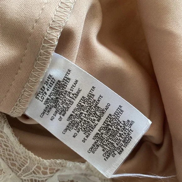 XSCAPE size 4 stunning lace dress tan lining - Picture 12 of 13